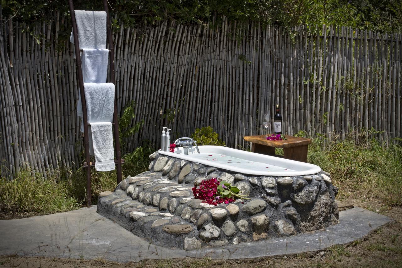 Mbweha Camp Lake Nakuru Elmenteita Exterior foto