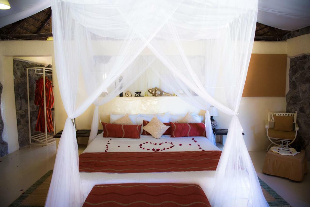 Mbweha Camp Lake Nakuru Elmenteita Exterior foto